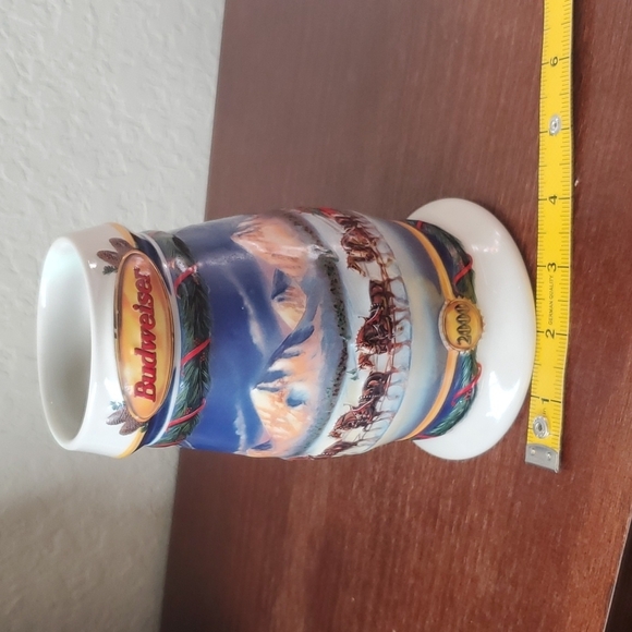 VTG 2000 Budweiser Holiday Collectible Stein “Holidays in the mountains" - Picture 10 of 10